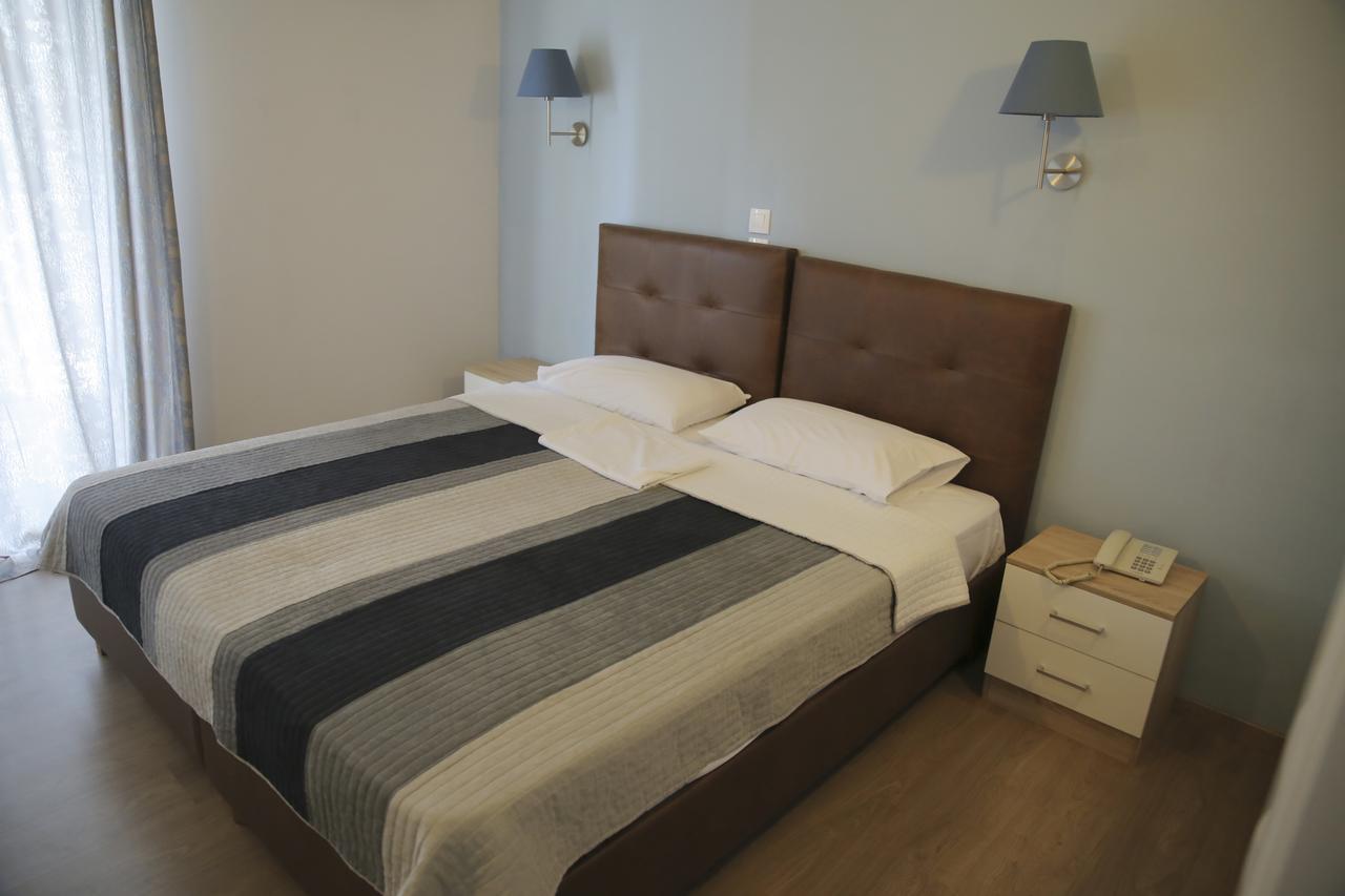 Hotel Anesi Atenas Exterior foto